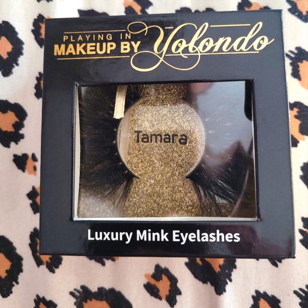 Playing In Makeup By Yolondo 25mm Mink Eyelashes